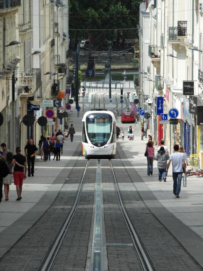 Studio Crimee Pour Deux Personnes Apartman Angers Kültér fotó